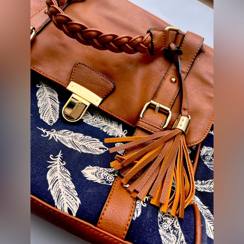 Call it Spring - Blue Feather Print bag